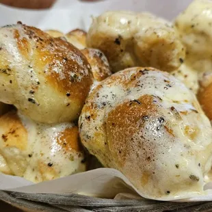 Famous Garlic Rolls