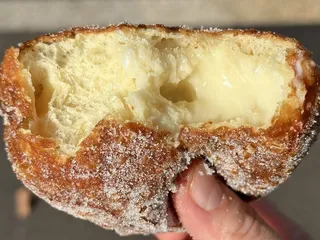 Leonard's Bakery