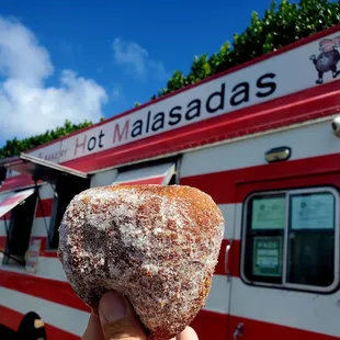 No can go wrong wid&apos; a Malasada!