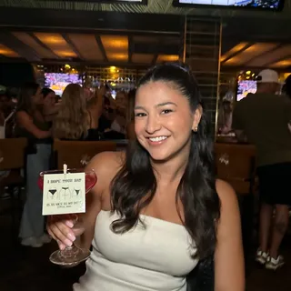 Alexa R.