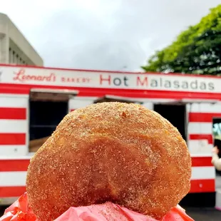 A day late for Fat Tuesday, so I'm getting my Malasada with Cinnamon Sugar today ($1.78 w/tax).