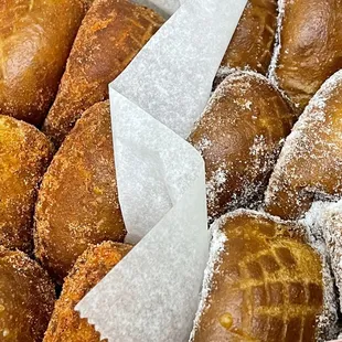 6 regular, 6 li hing mui