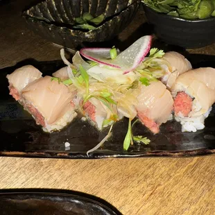 Yellowtail Cilantro Roll