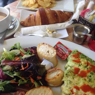 GRILLED CHICKEN SANDWICH