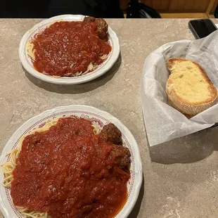 Spaghetti &amp; Meatballs Garlic Toast