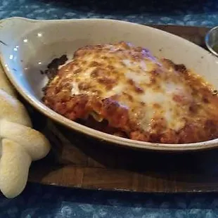 Lasagna with Bread Sticks and Garlic Butter