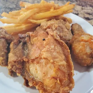 chicken, poultry, chicken wings and fried chicken, bbq chicken, bbq wings, fried chicken wings, fried chicken, chicken wings, food