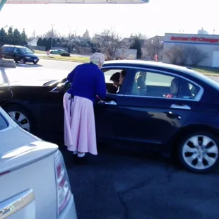 PROMPT COURTEOUS CARHOP WITH A SMILE