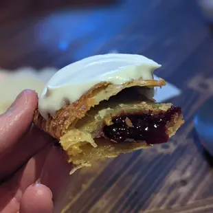 06/29/24 wild blackberry hand-pie with cream