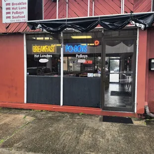 Interior, old diners seem to have the best home cooked food .