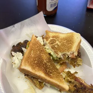 Grilled chicken on toast