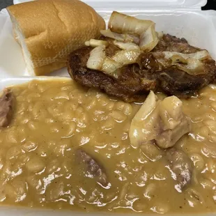 Pork chop with white beans