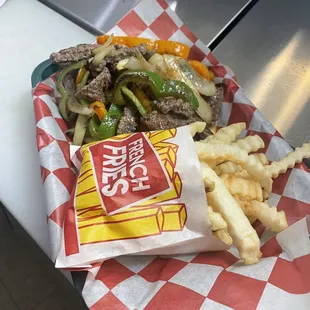 Chicken fajitas w fries