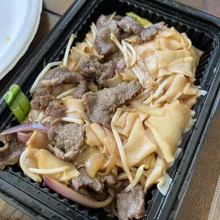 Beef chow fun