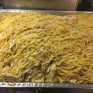 Party tray of chicken lo mein
