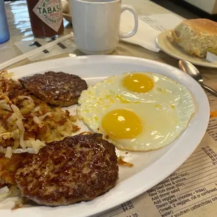 Eggs with sausage and potatoes