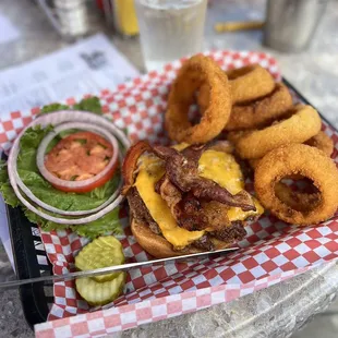 Double bacon cheeseburger w/ onion rings