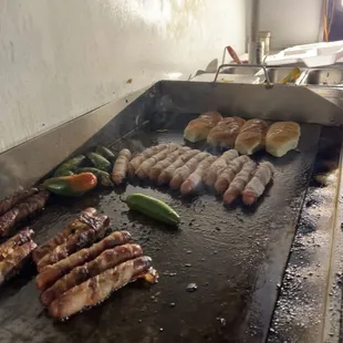 sushi, sashimi, sushi and sashimi, food