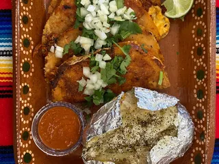 La Jefa Restaurant