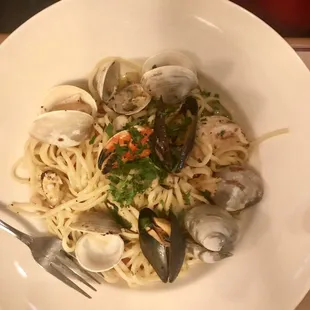 Seafood Linguine