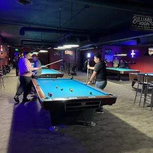 7 pool tables at Leo's