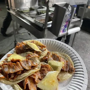 Al pastor tacos