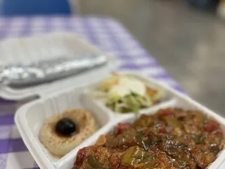 Leo's Taverna