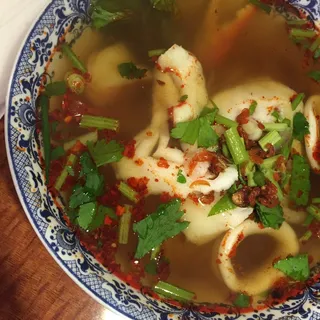 28. Combination Seafood Noodle Soup