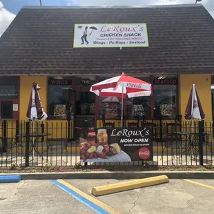 Le Roux&apos;s Chicken Shack 7118 Downman rd , New Orleans , LA 70118 - 504-241-0400