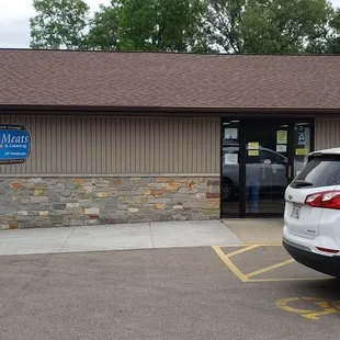 the entrance to the restaurant