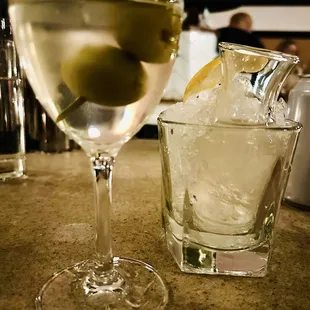 "Martini Service"