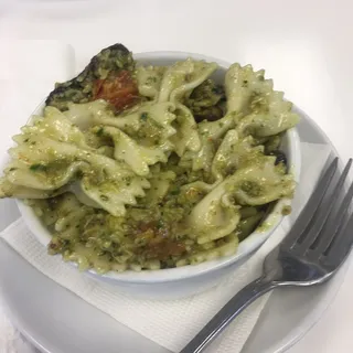 Pesto Pasta Salad