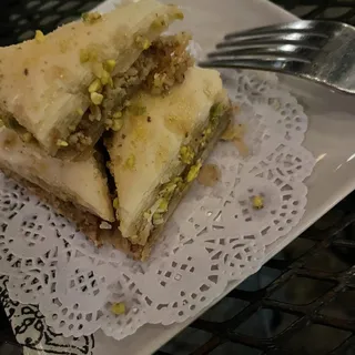 Backlava