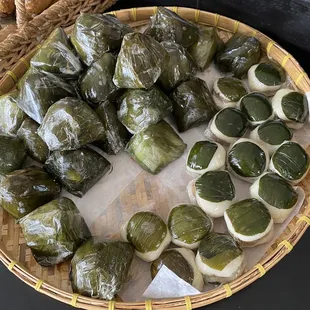 Quail leg banana wrap