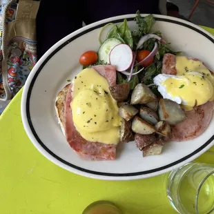 Eggs Benedict