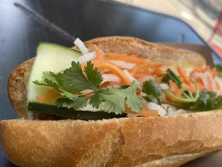 Le's Vietnamese Restaurant