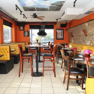 The dine-in area of the restaurant