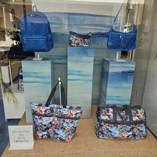@LeSportSac Store; 8/12/2024. I Love coming 2 this Store 2 see what Bags R here. Not 2 sure, but this Bags could be &quot;Hawai&apos;i&quot; ExclusiveS?
