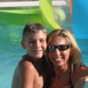 Happy Summer ! 
Happy Swimming !