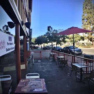 outdoor seating available