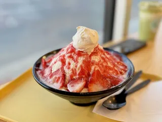 Monday to Sunday Cafe & Brunch