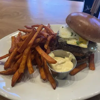 LET IT FLY BURGER