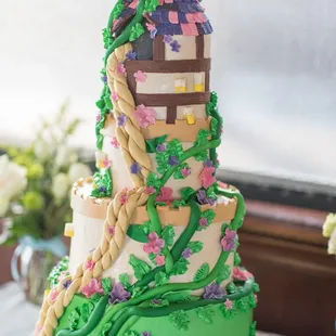 Tangled-themed wedding cake, 3/5/17.