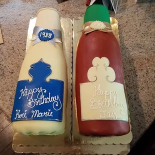 Supposed to be wine bottles......