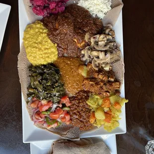 Vegetarian Sampler for 2 Doro Wot Injera