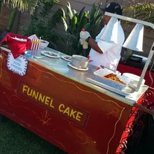 Loved it had 3 carts funnel cakes, churros, and corn dogs!