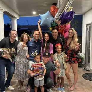 CHRIS IS THE BEST!!!