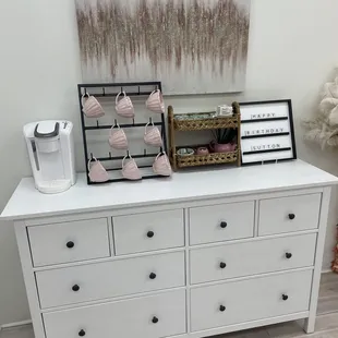 The coffee and tea bar for adults