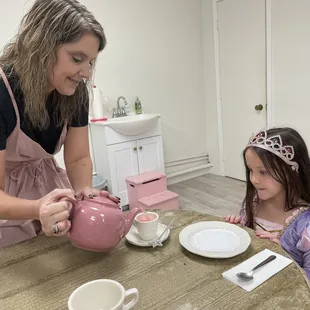 Pink lemonade and delicious raspberry tea available