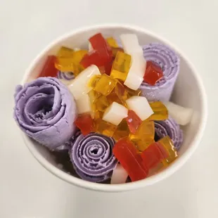 Small Master Ube w/tri-color jelly topping